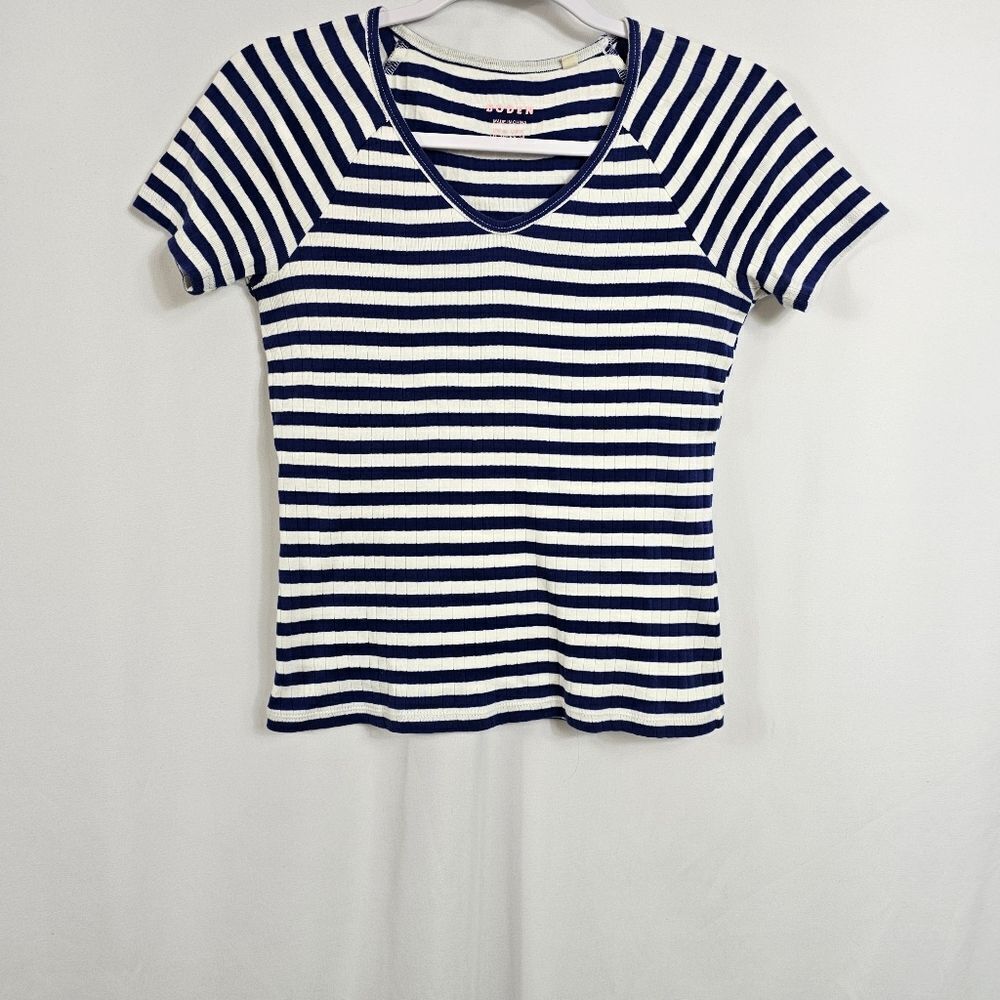 Boden Anna Ribbed V Neck T-Shirt in Navy Stripes - Size 6